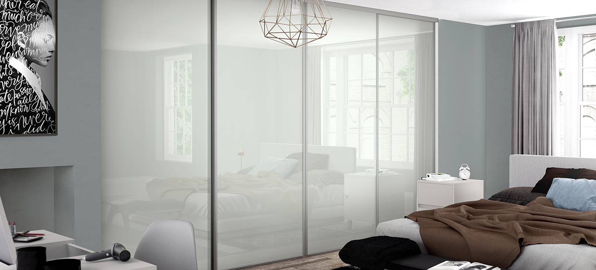 Classic sliding door wardrobve with white translucent glass panels